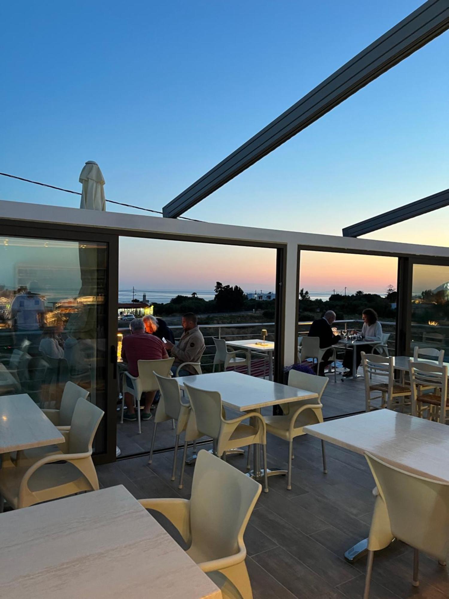 Blue Sky Apartment Frangocastelo Ngoại thất bức ảnh